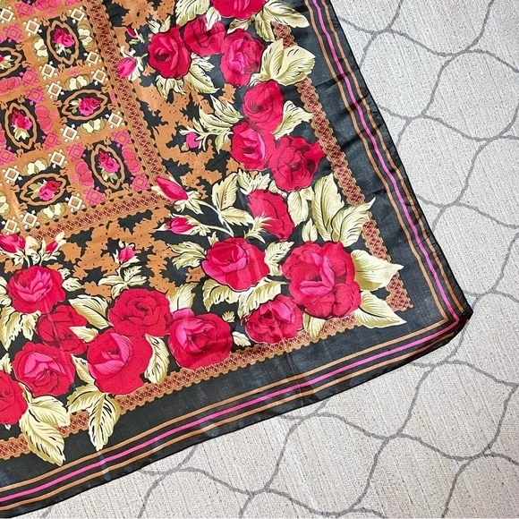 Pink Rose Floral Scarf - Picture 3 of 5